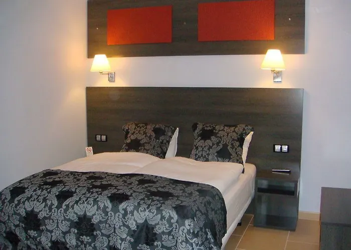 Casablanca - Adults Only *